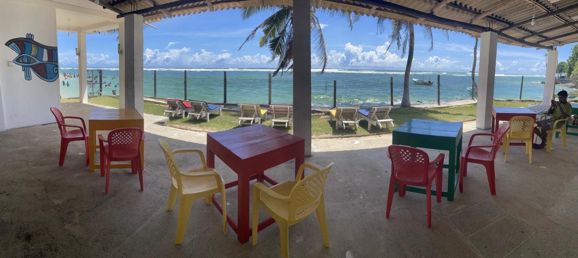 Sayuri Beach Hotel Матара Екстериор снимка