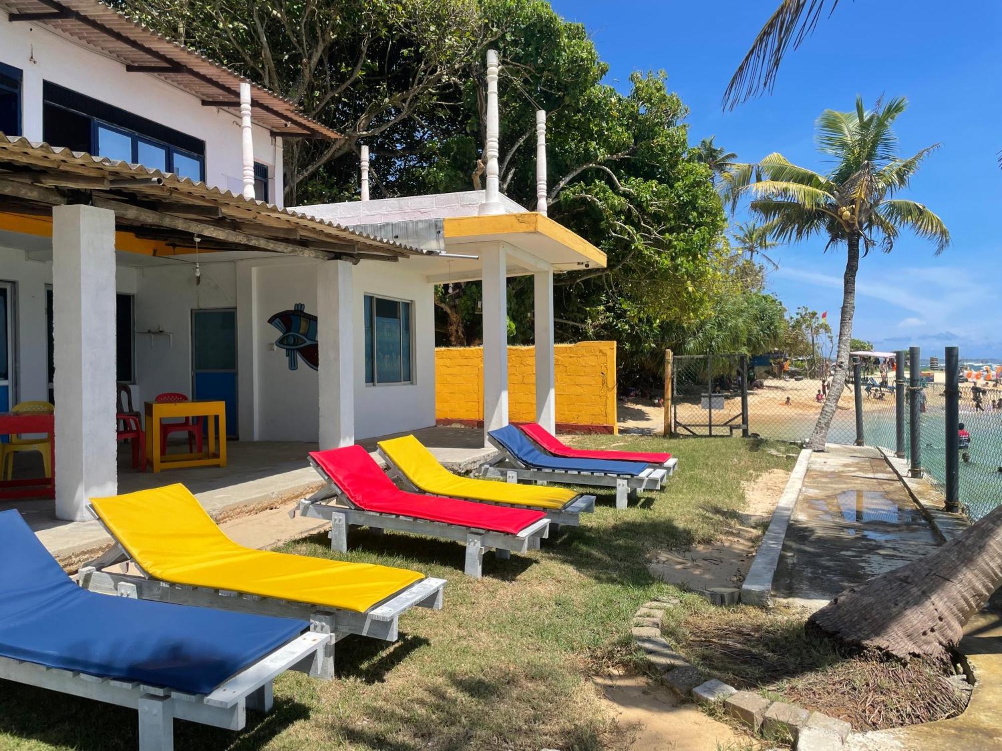 Sayuri Beach Hotel Матара Екстериор снимка